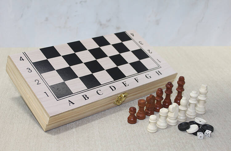 Ahşap Kutulu Satranç Tavla Seti Model 1 - 1