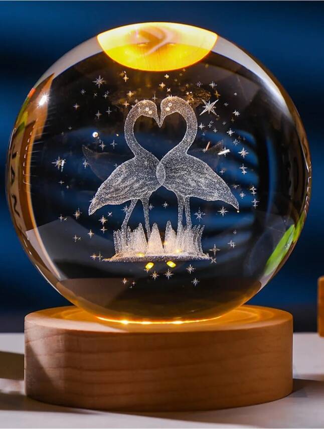 Ahşap Tabanlı LED Işıklı Flamingo Figürlü Kristal Küre - 1