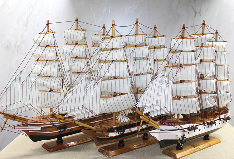 Ahşap Yelken Gemi Model 3 - 1