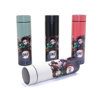 Anime Baskılı Dijital Göstergeli Termos 500 ml Model 4 - 1