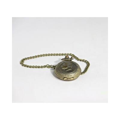 Atatürk Büstü Tasarımlı Köstekli Saat