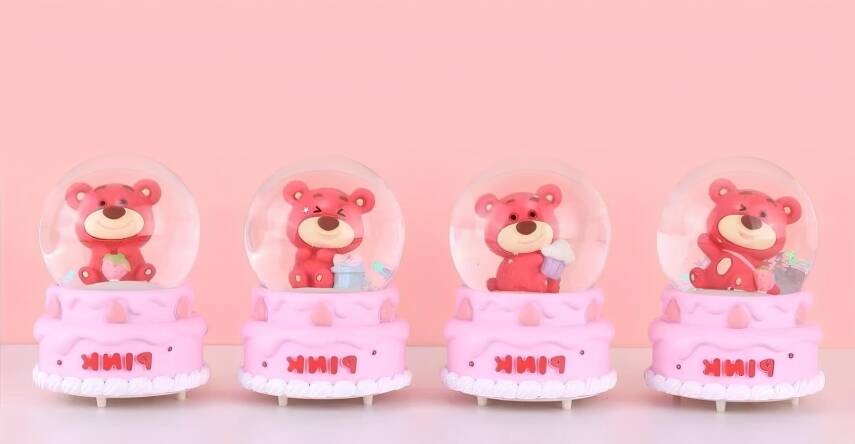 Ayıcıklı Işıklı Kar Küresi 7 Cm - 1