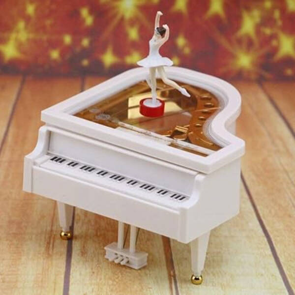 Balerin Figürlü Piyano Müzik Kutusu - 2