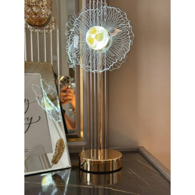 Çiçek Tasarımlı LED Masa Lambası - 1