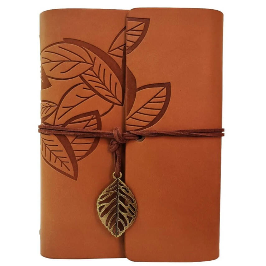 Deri Yaprak Desenli Defter - 1