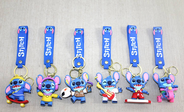 Karışık Stitch Silikon Anahtarlık - 1