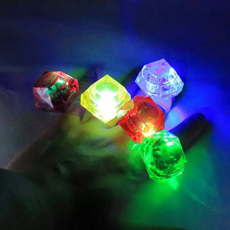 Kristal Tasarımlı Led Işıklı Yeşil Yüzük - 4
