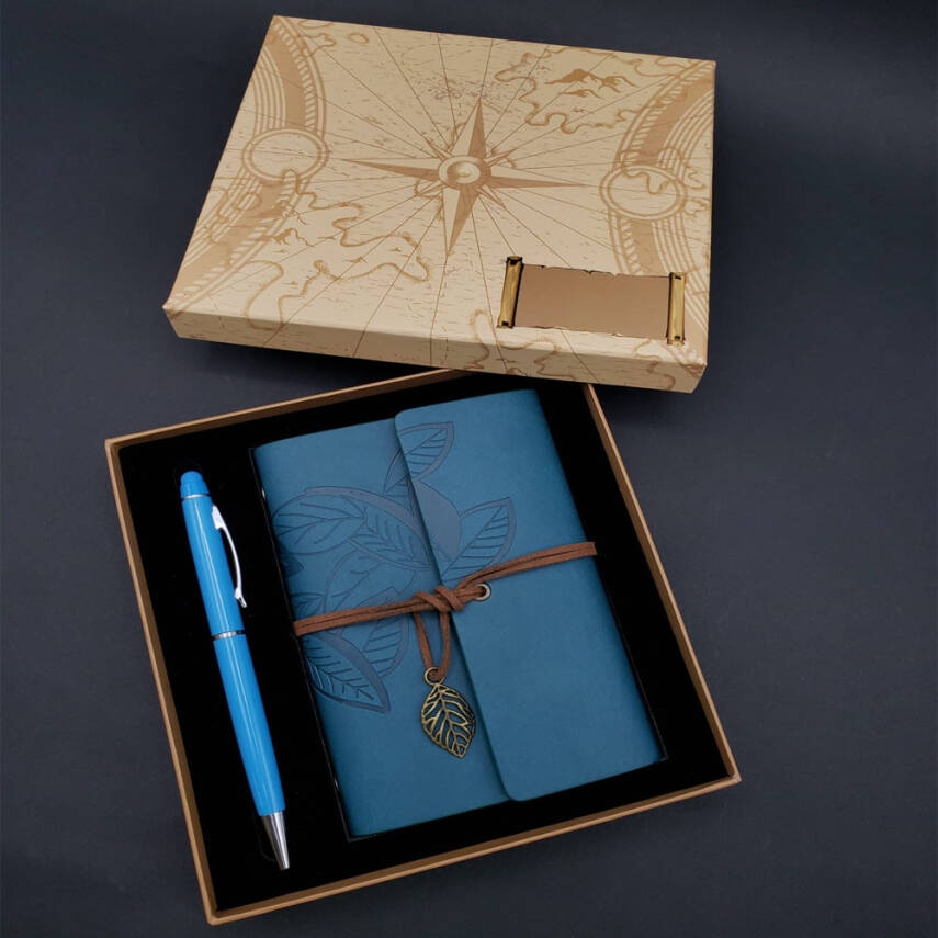 Kutulu Yaprak Desenli Mavi Deri Defter Ve Kalem Seti - 1