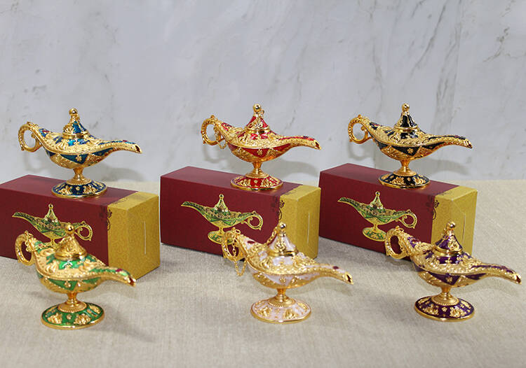 Mineli Metal Alaaddin Lambası Model 4 - 1