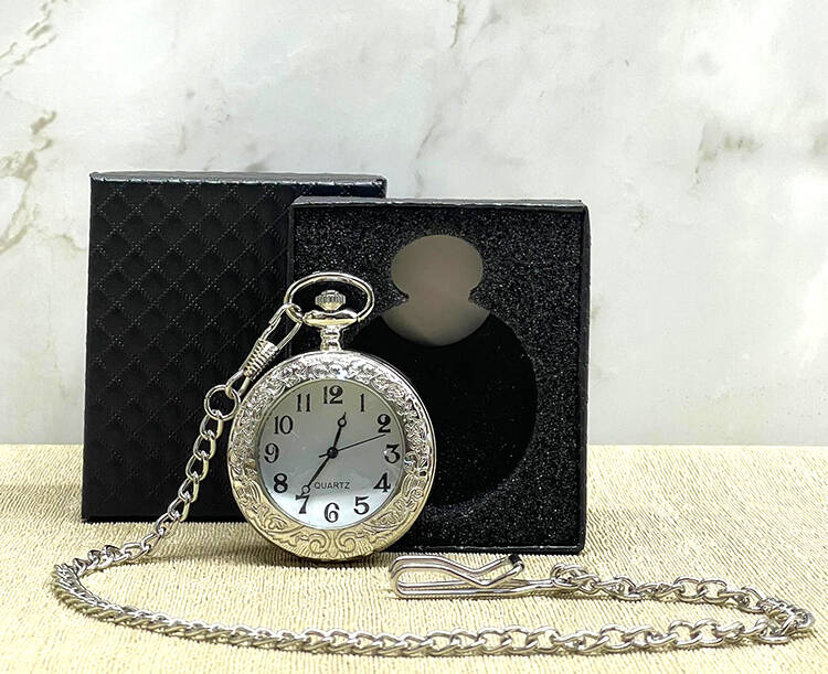 Özel Kutulu Gümüş Köstekli Saat - 1