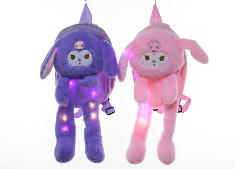 Peluş Işıklı Oynar Kulaklı Kuromi Sırt Çantası - 2