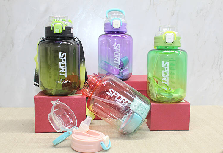 Pipetli Su Matarası 1100 ml - 1