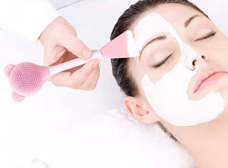 Silikon Yüz Temizleme Fırçası ve Maske Uygulama Spatulası - 1