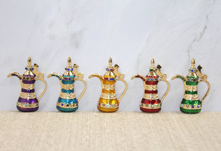 Swarovski Taşlı Minik Figür - Mini İbrik - 1