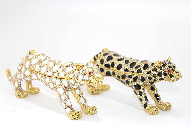 Swarovski Taşlı Tekli Leopar Model 1 - 1