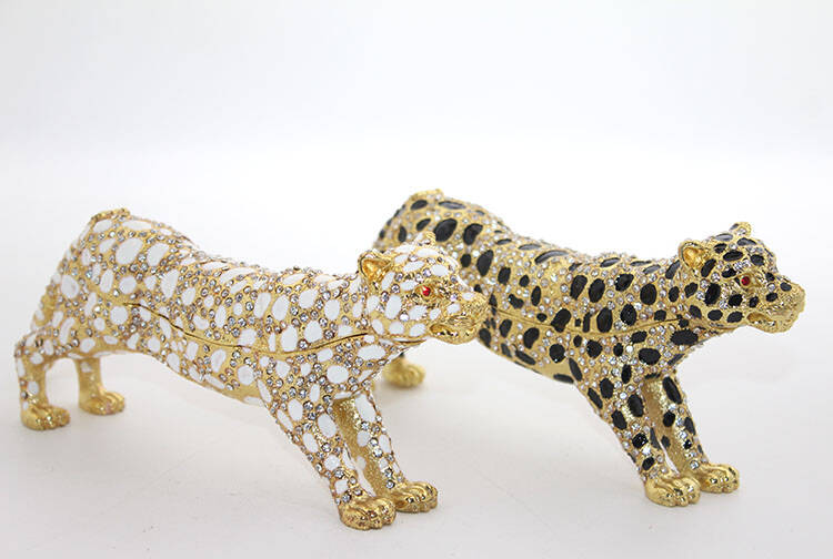 Swarovski Taşlı Tekli Leopar Model 4 - 1